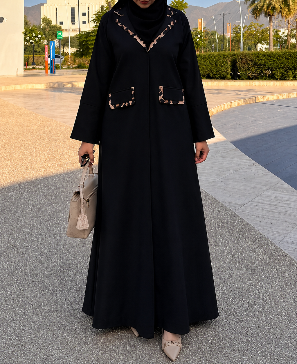 Tharaa Abaya