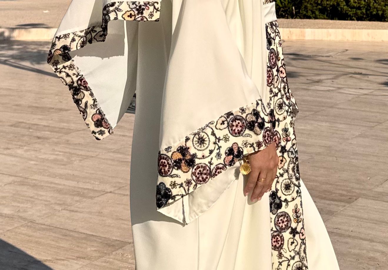 Dana Abaya