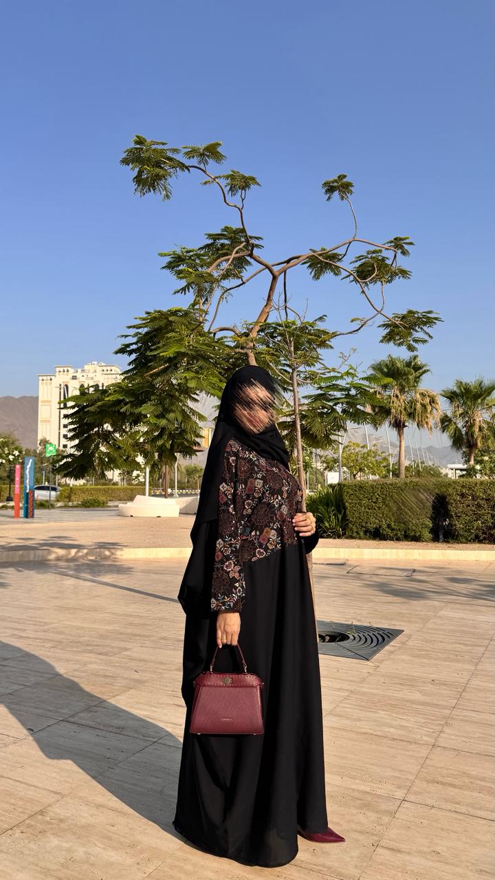 Shamoukh Abaya