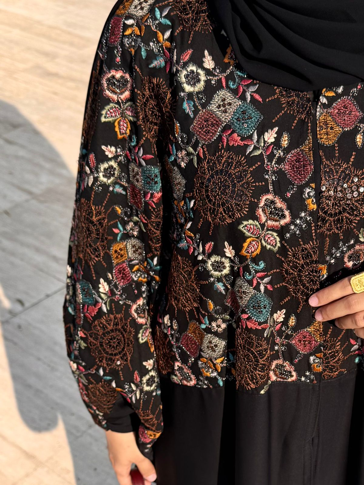 Shamoukh Abaya