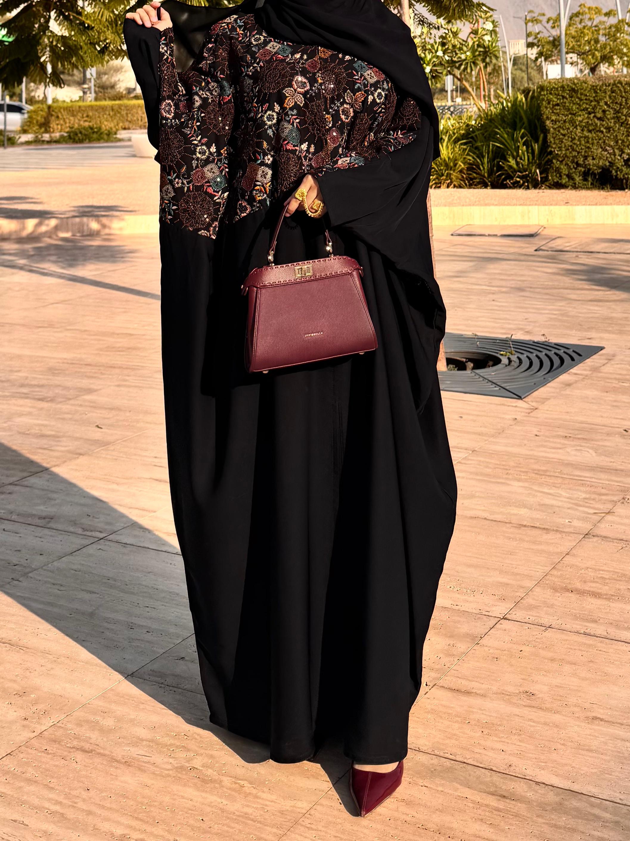 Shamoukh Abaya