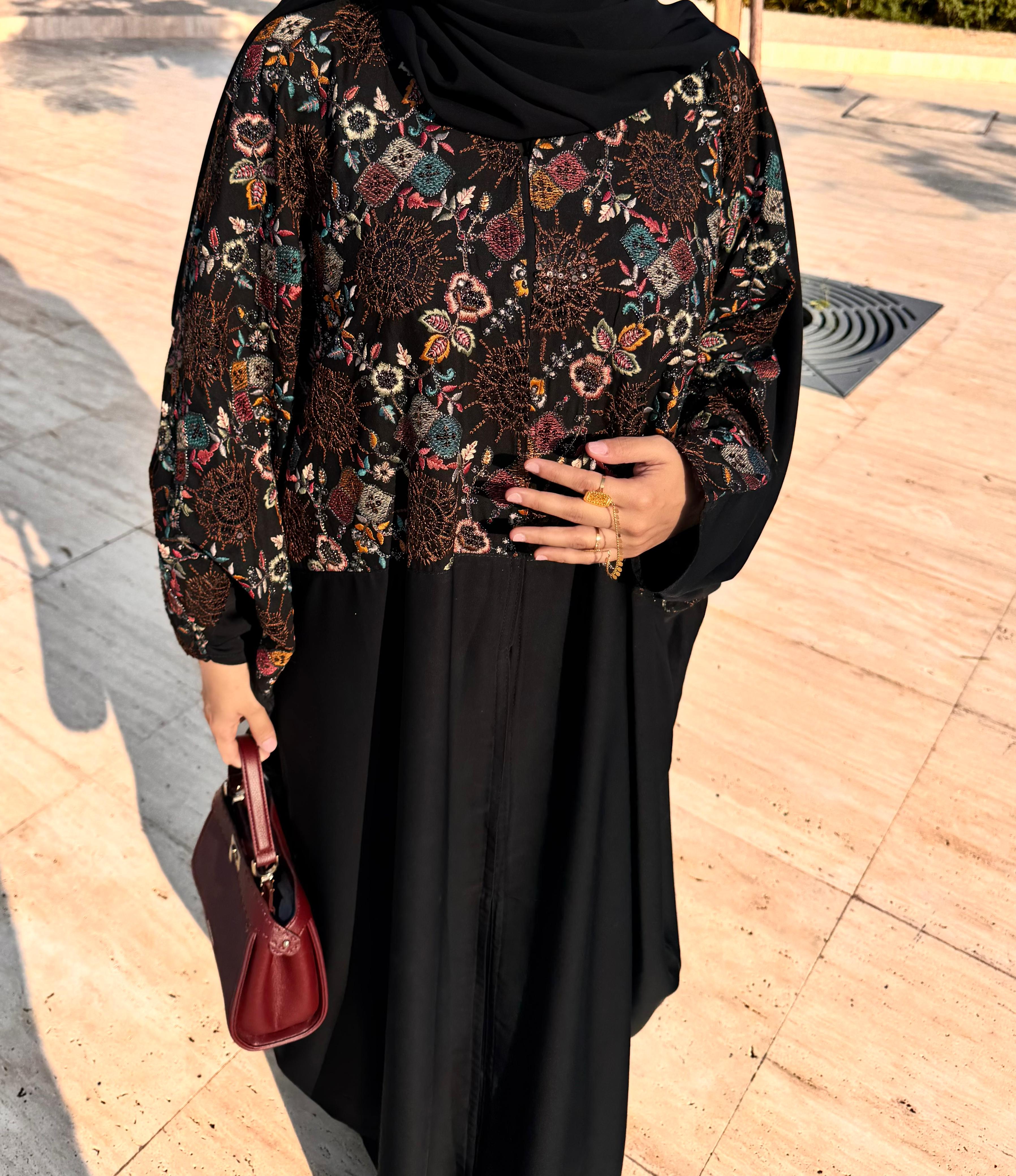Shamoukh Abaya
