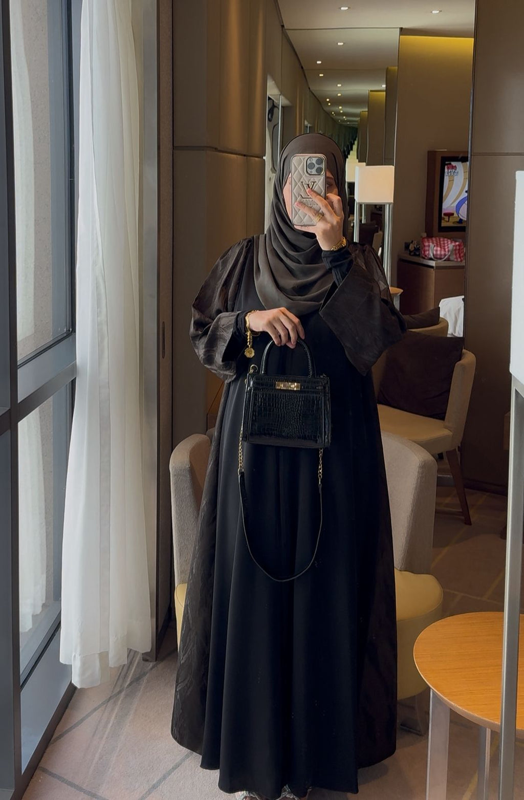 عبايه عنود